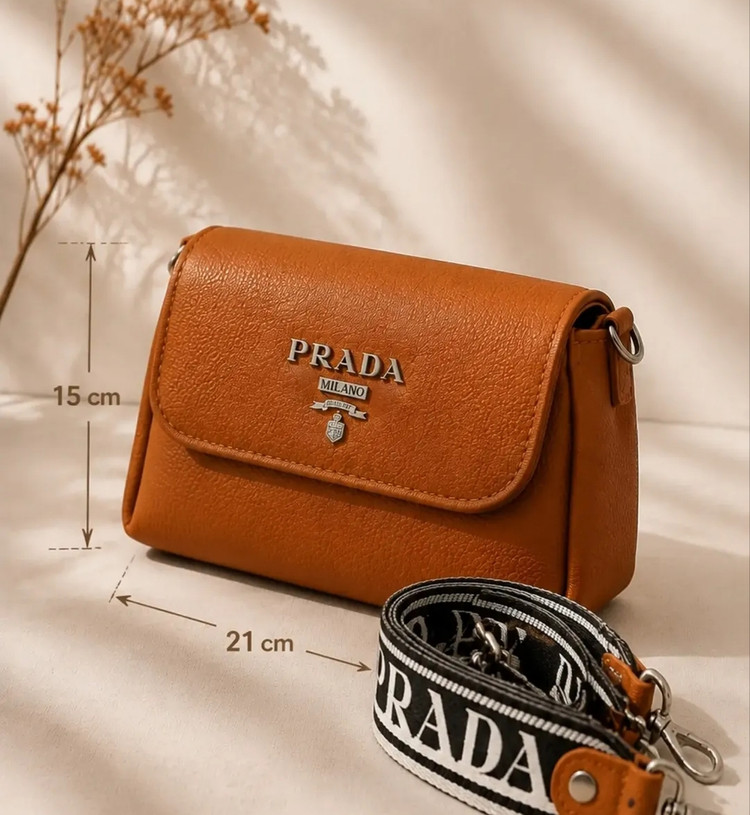 کیف دوشی زنانه مدل PRADA