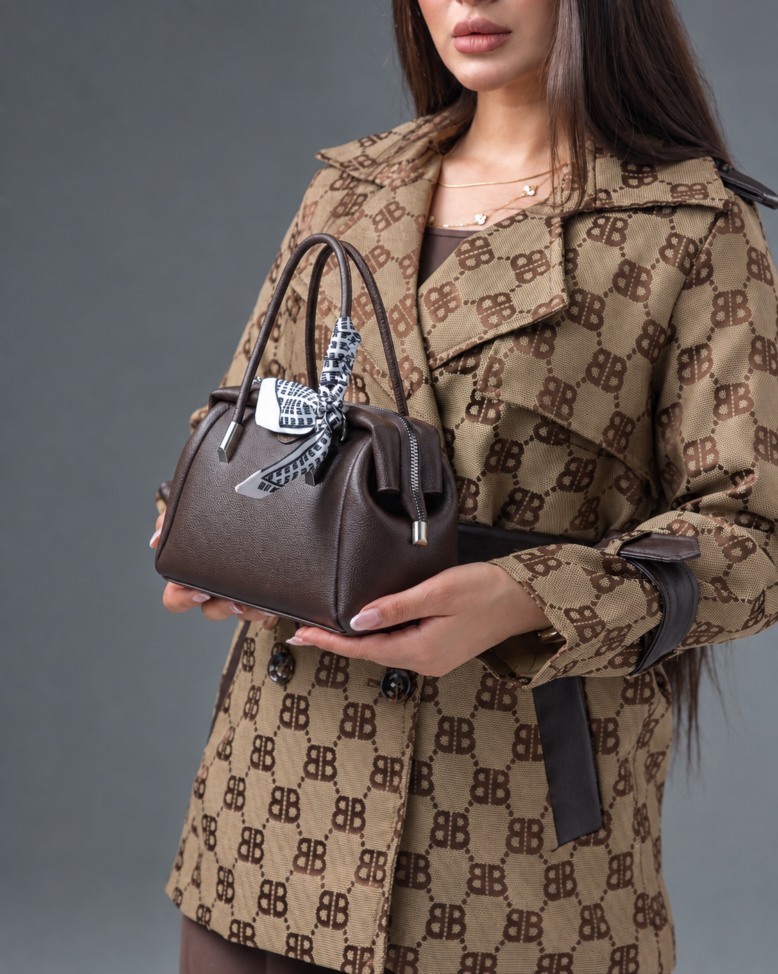 کیف دخترانه Miu Miu بزرگ