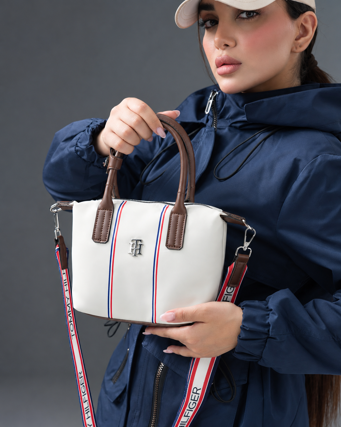 کیف دخترانه Tommy